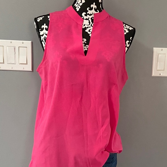 Banana Republic sleeveless top - Picture 1 of 2